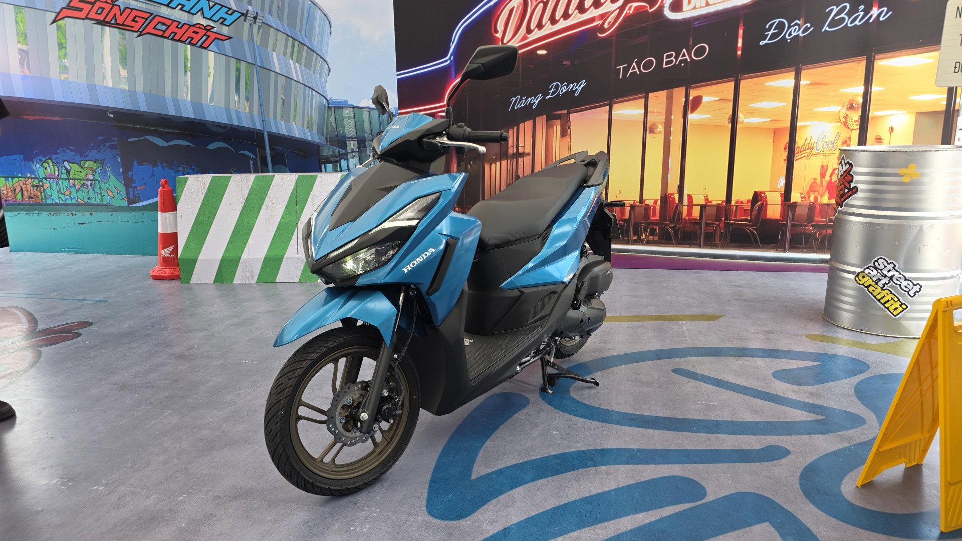 Honda Vario 125 mới chốt giá, bản Street gần 44 triệu đồng Honda Vario 125 mới chốt giá, bản Street gần 44 triệu đồng