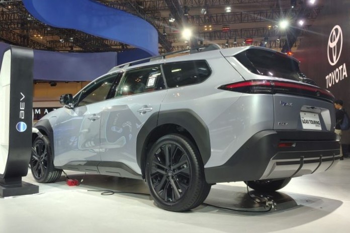 Toyota bZ4X Touring đến Đông Nam Á, pin lớn với tầm hoạt động 487 km