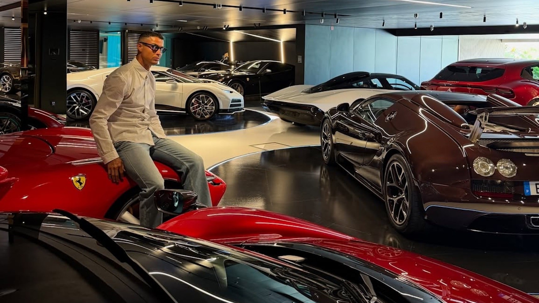 Cristiano Ronaldo đăng ảnh khoe "đồ chơi" nhiều triệu USD sau World Cup 2026