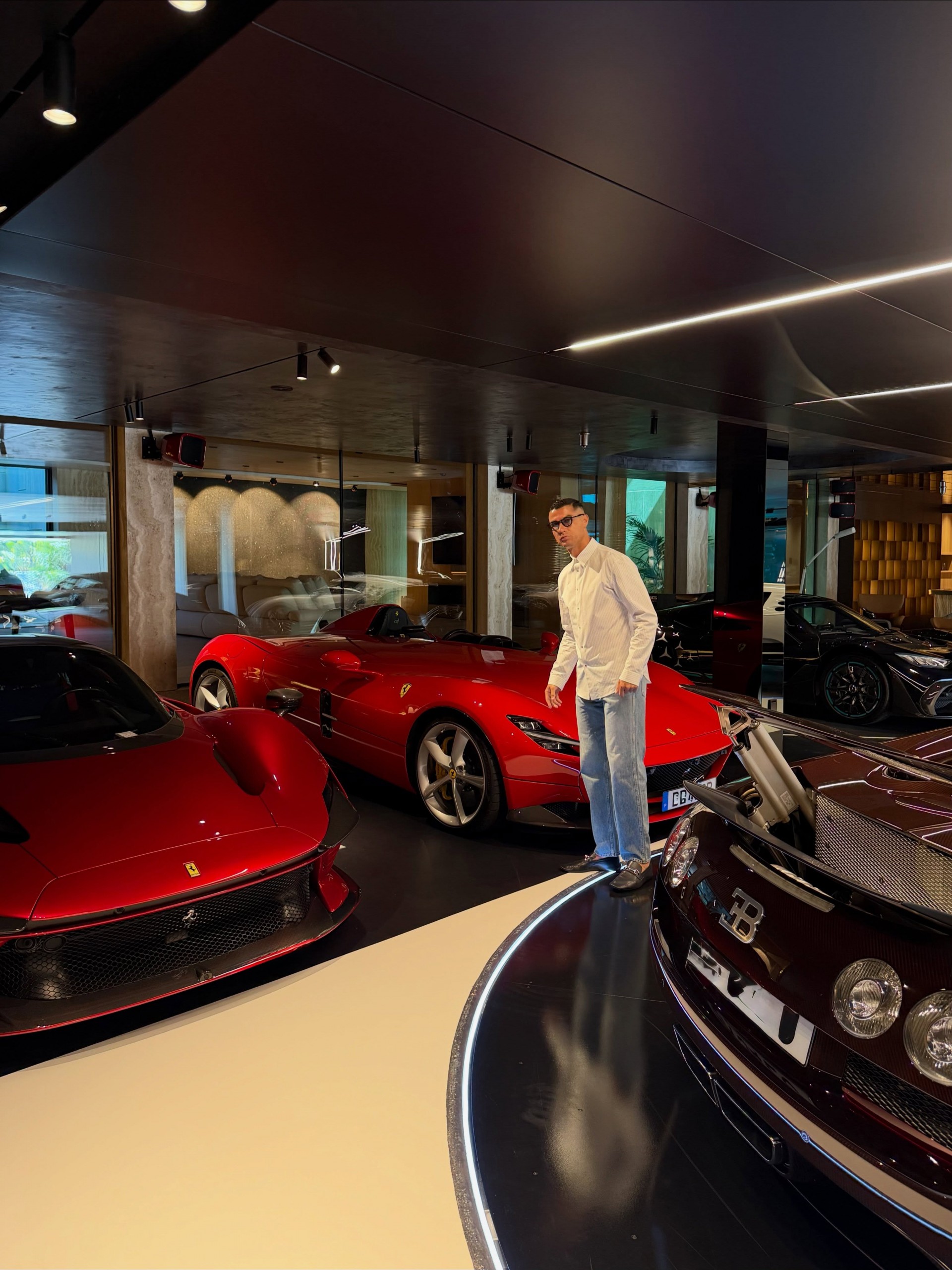 Cristiano Ronaldo đăng ảnh khoe Cristiano Ronaldo đăng ảnh khoe