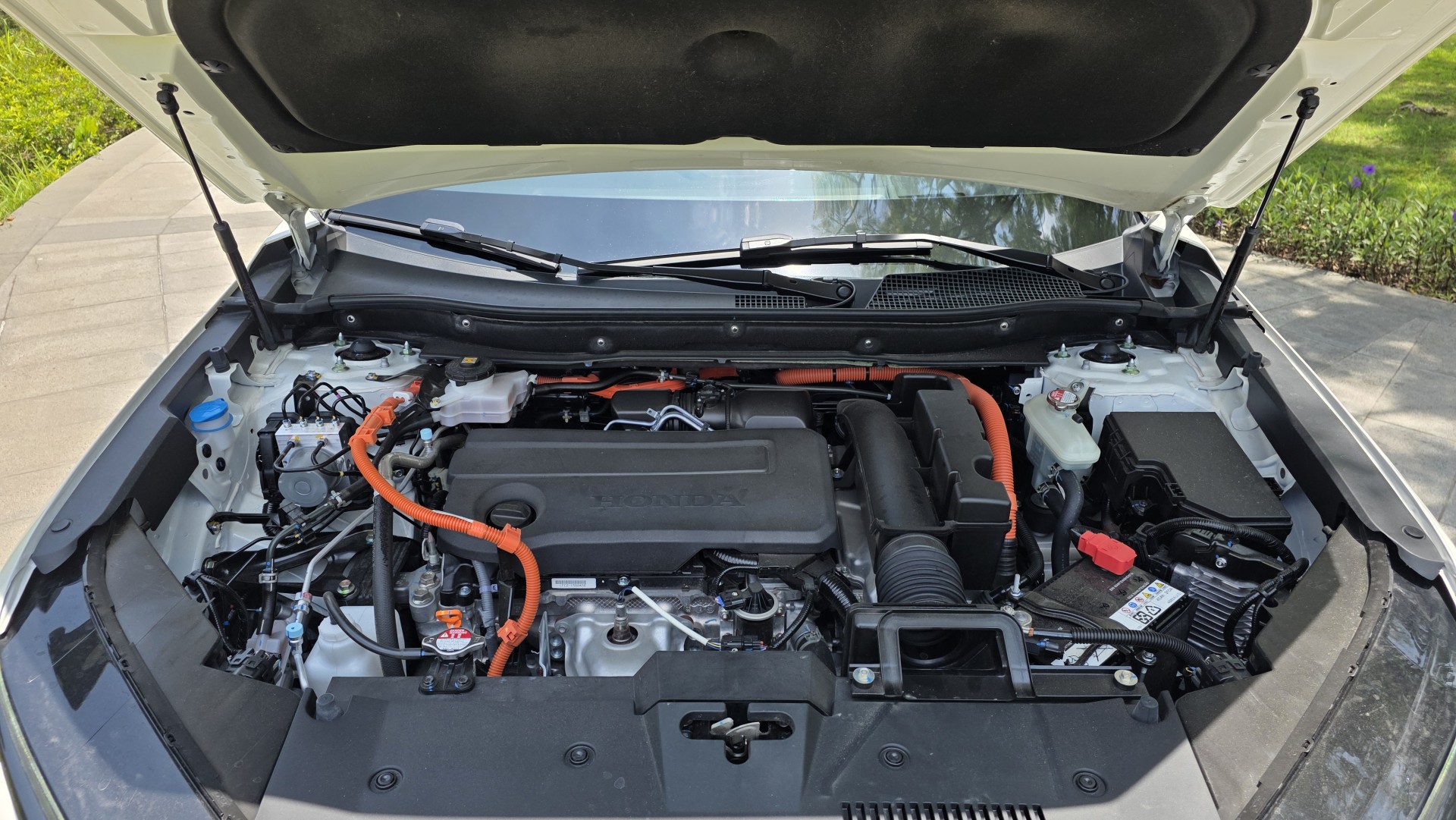 Cầm lái Honda CR V e:HEV 2026: Tiết kiệm, lái hay nhưng chưa toàn diện