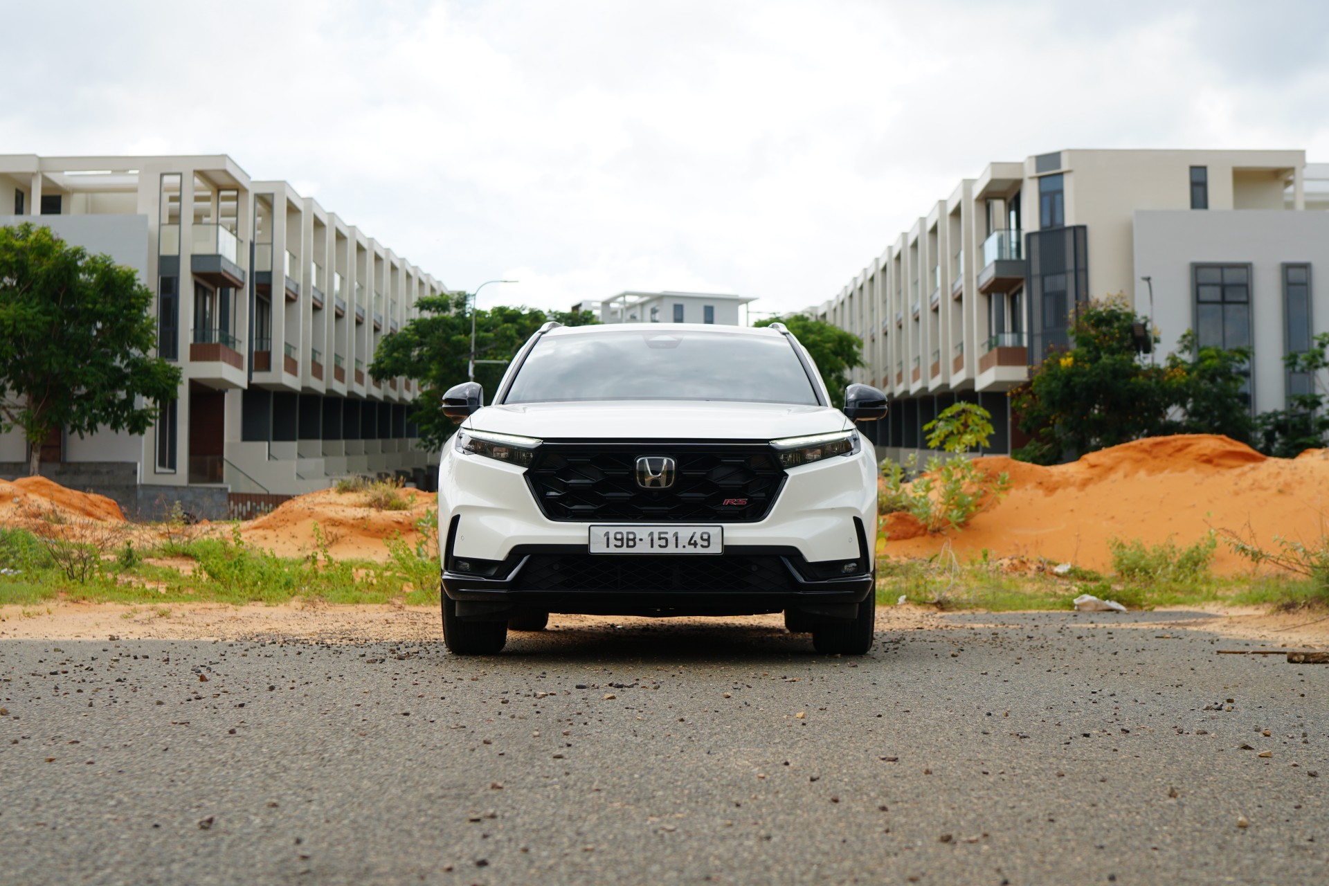 Cầm lái Honda CR V e:HEV 2026: Tiết kiệm, lái hay nhưng chưa toàn diện
