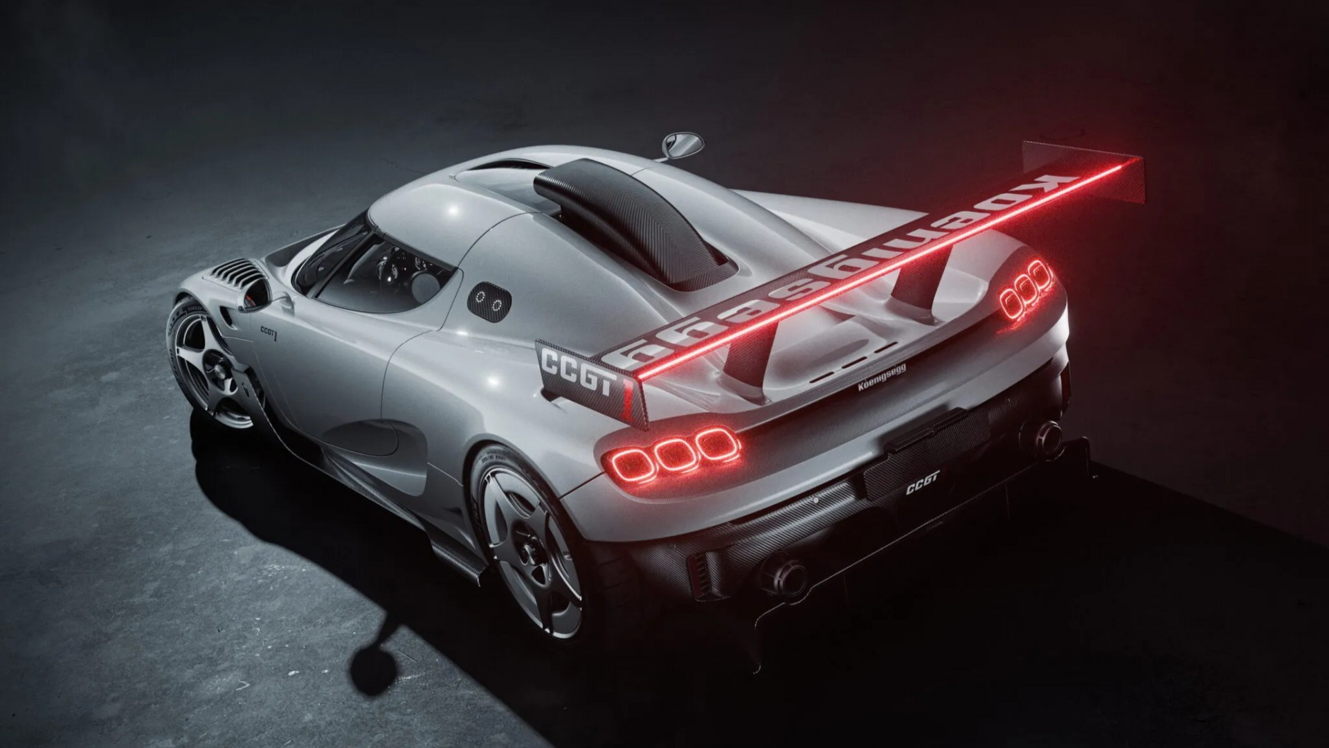 Phía sau của Koenigsegg CCGT1