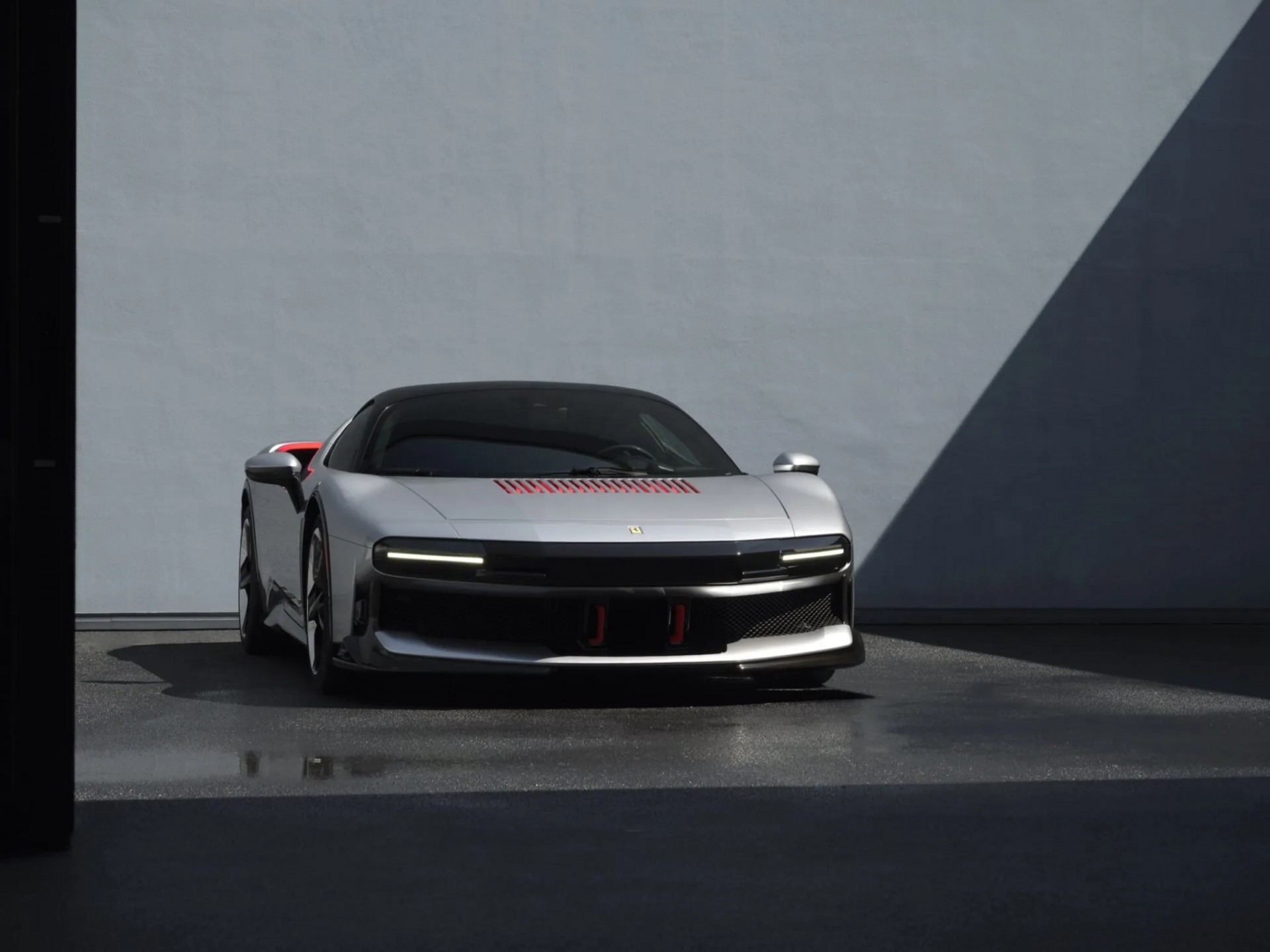 Diện kiến Ferrari CZ26, siêu xe độc bản mới nhất của thương hiệu Ý Diện kiến Ferrari CZ26, siêu xe độc bản mới nhất của thương hiệu Ý