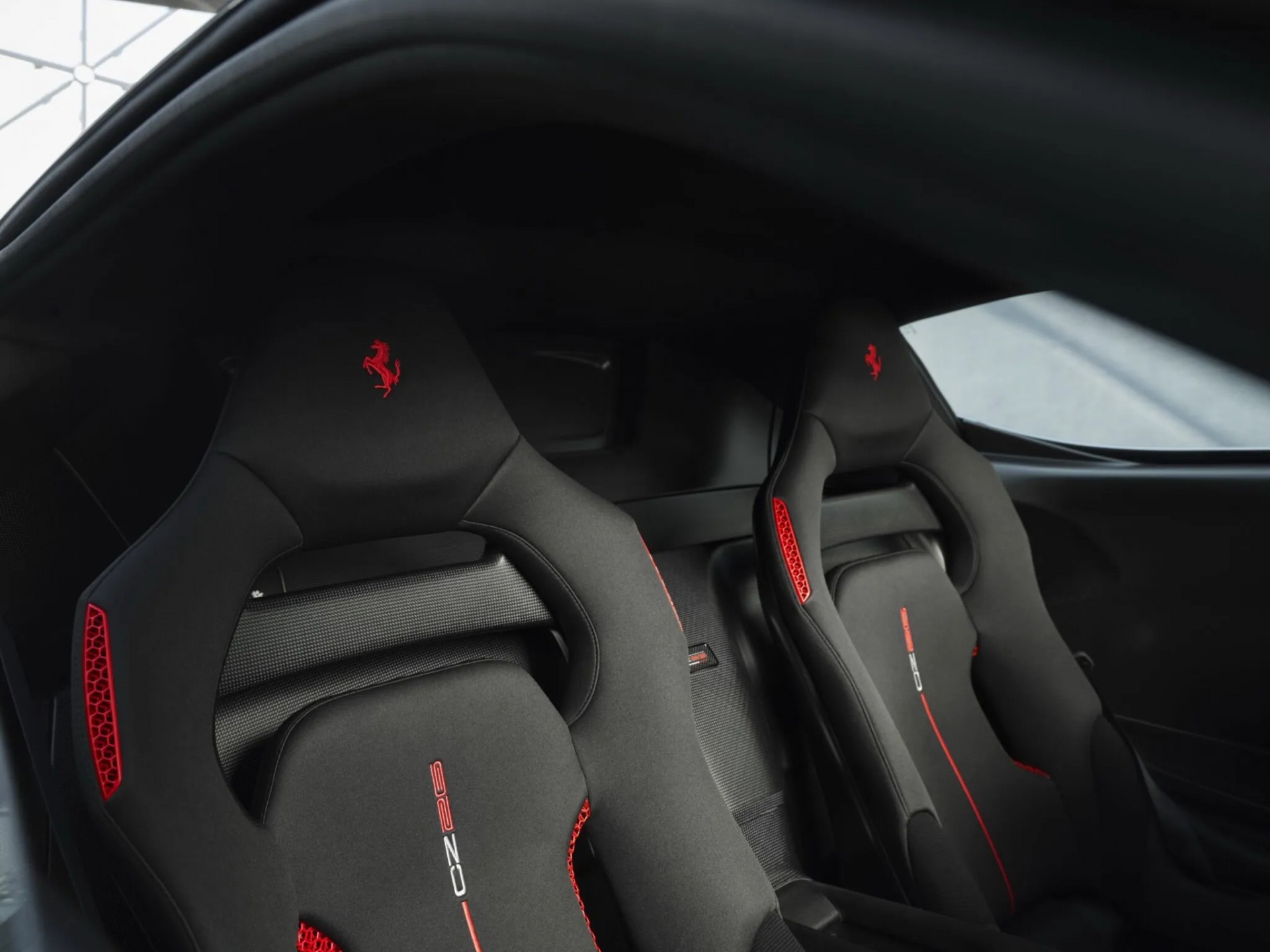 Diện kiến Ferrari CZ26, siêu xe độc bản mới nhất của thương hiệu Ý Diện kiến Ferrari CZ26, siêu xe độc bản mới nhất của thương hiệu Ý