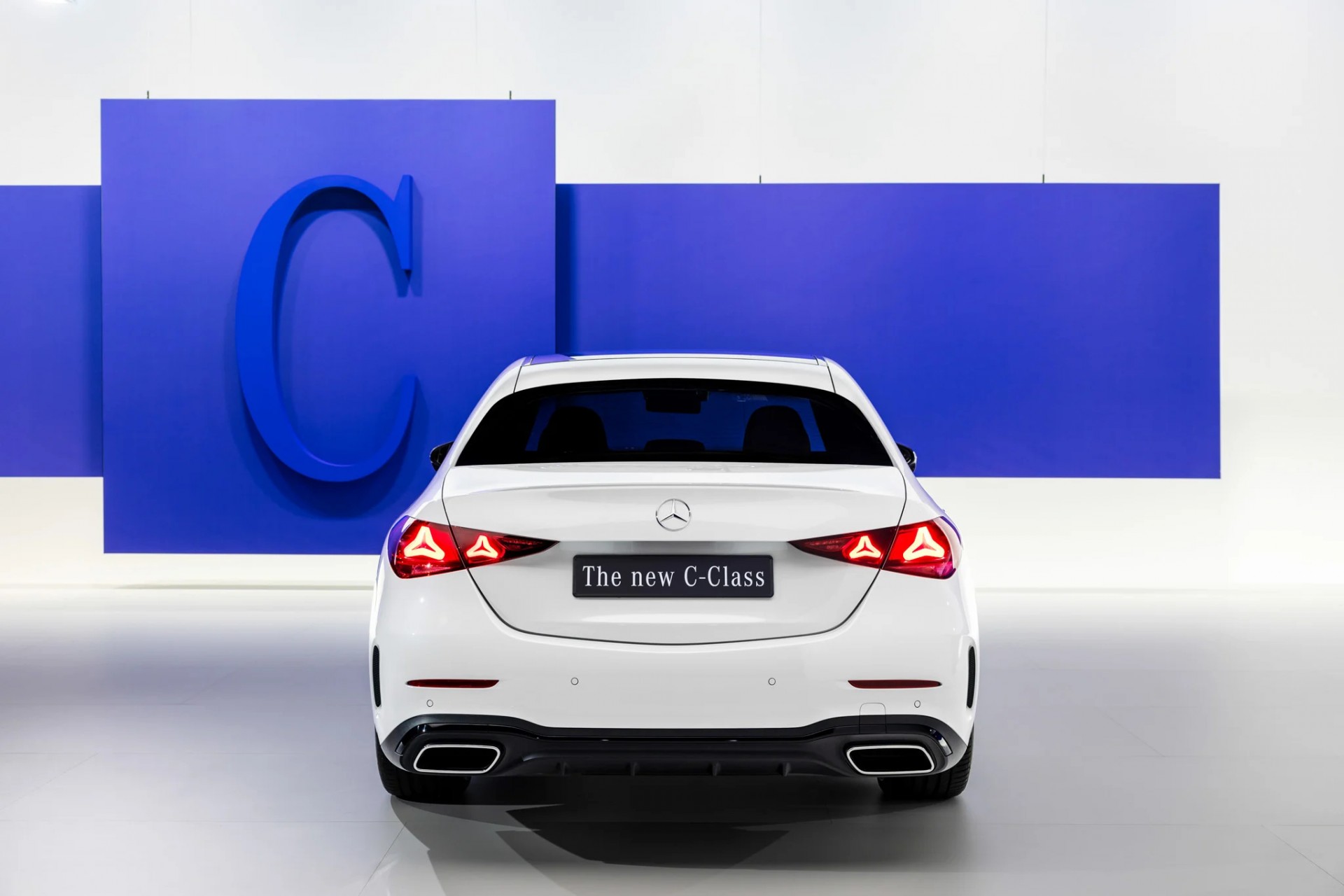 Mercedes-Benz C Class 2027 ra mắt, bản PHEV chạy điện 100 km Mercedes-Benz C Class 2027 ra mắt, bản PHEV chạy điện 100 km