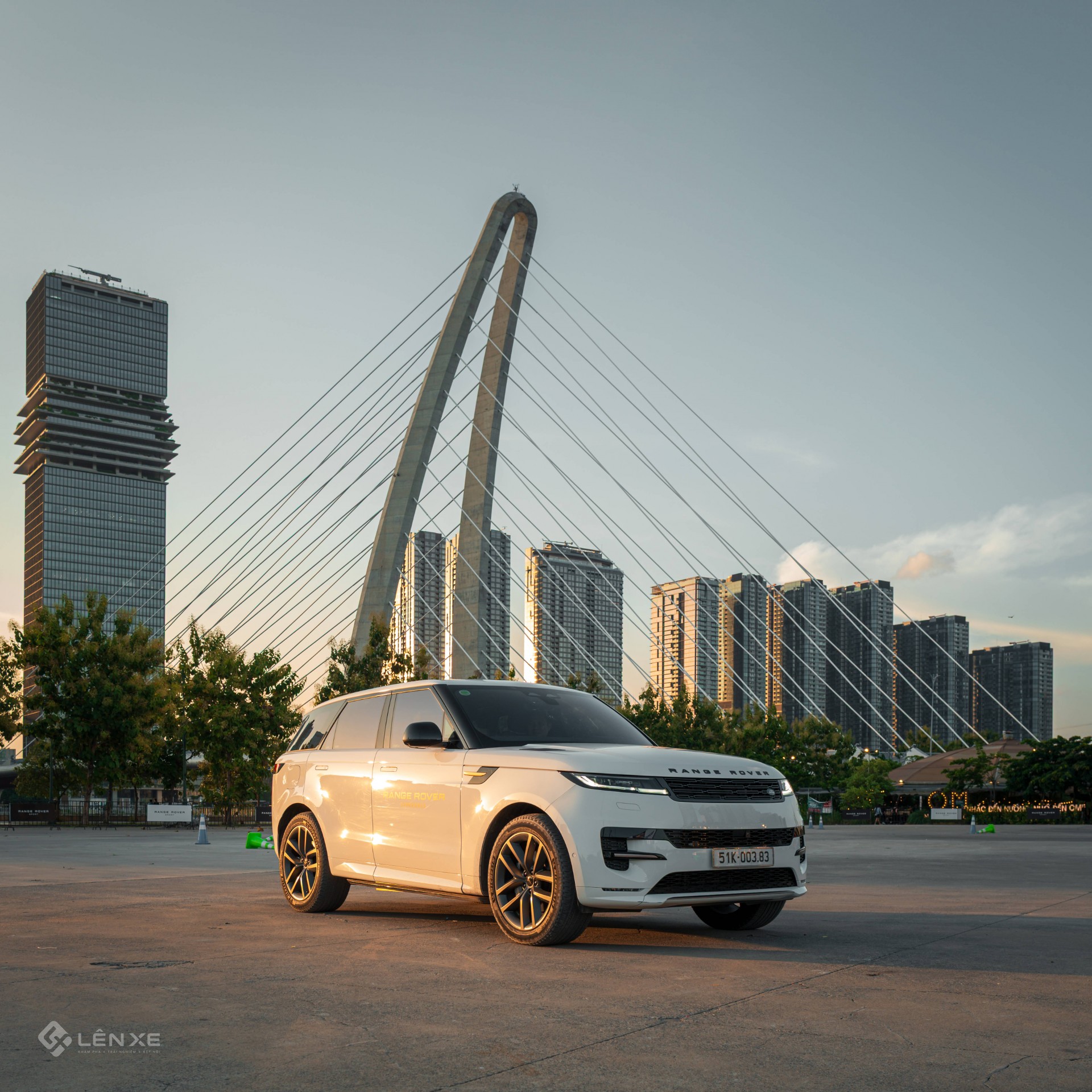 Tôi cầm lái Range Rover Sport PHEV hơn 7 tỷ đồng Tôi cầm lái Range Rover Sport PHEV hơn 7 tỷ đồng