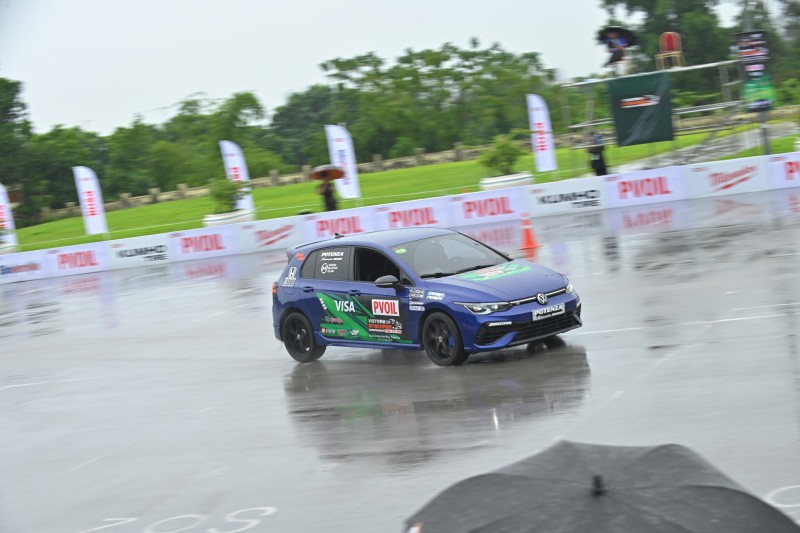 Giải đua Ô tô Gymkhana Vô địch Quốc gia PVOIL Cup 2026 tìm ra hai nhà vô địch mới Giải đua Ô tô Gymkhana Vô địch Quốc gia PVOIL Cup 2026 tìm ra hai nhà vô địch mới