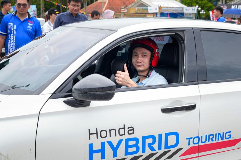 Honda Hybrid Touring: Trải nghiệm công nghệ hybrid qua những cung đường và thử thách gymkhana tại PVOIL VGC 2026