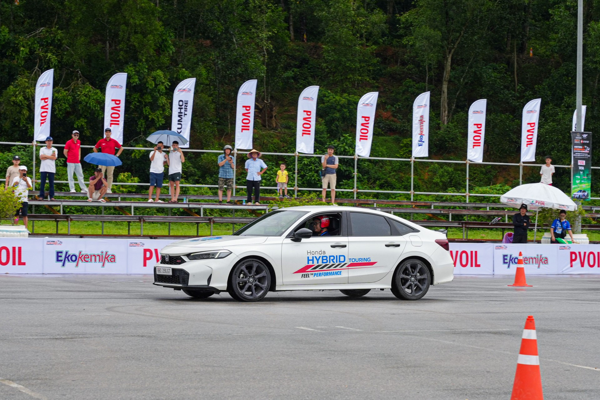 Honda Hybrid Touring: Trải nghiệm công nghệ hybrid qua những cung đường và thử thách gymkhana tại PVOIL VGC 2026