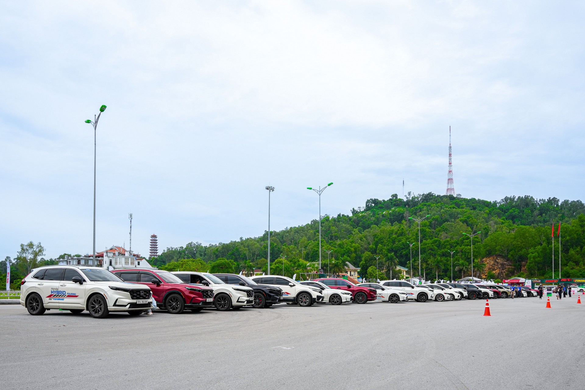 Honda Hybrid Touring: Trải nghiệm công nghệ hybrid qua những cung đường và thử thách gymkhana tại PVOIL VGC 2026