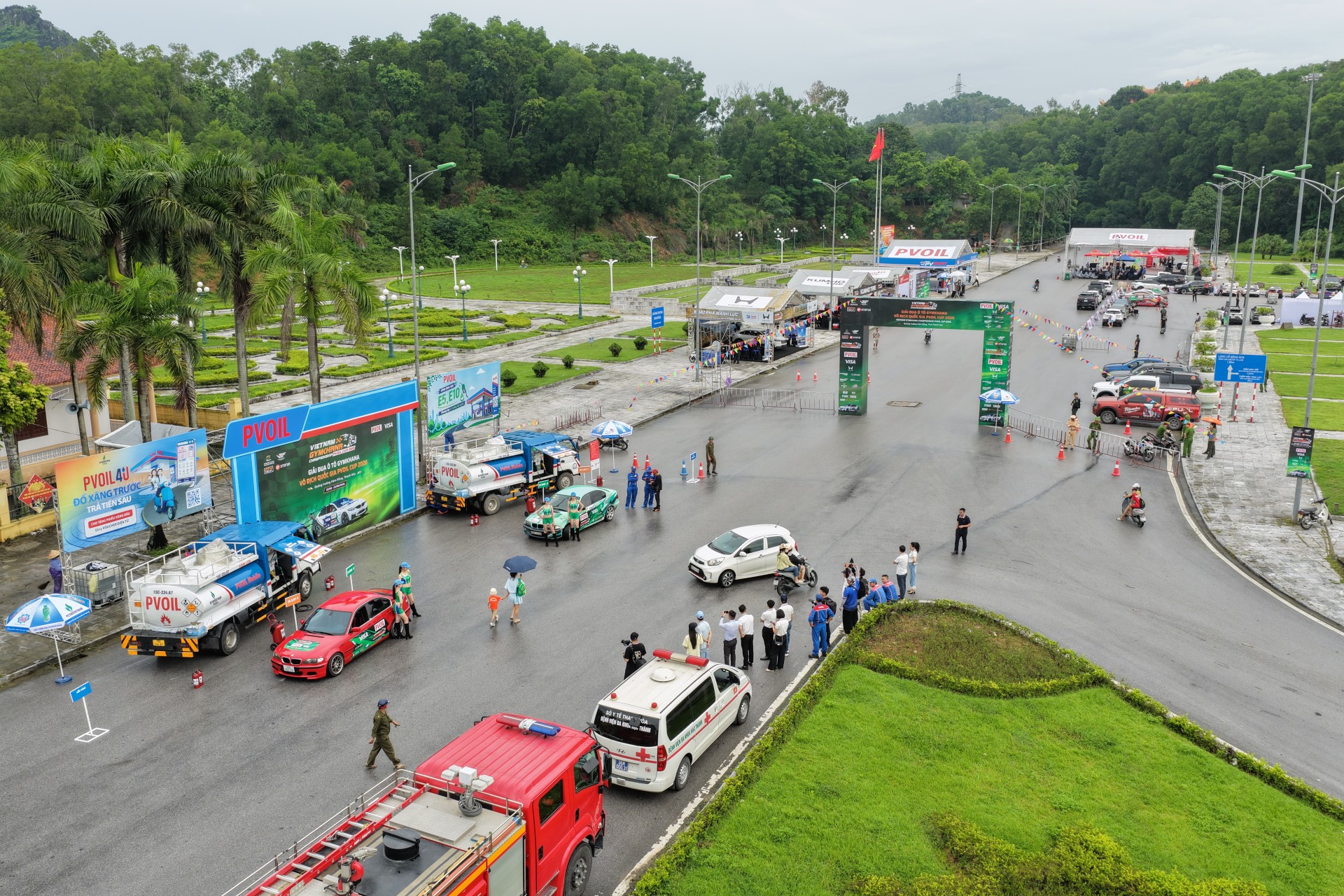 Khung cảnh PVOIL VGC 2026 tại Quảng trường Hàm Rồng, Thanh Hóa