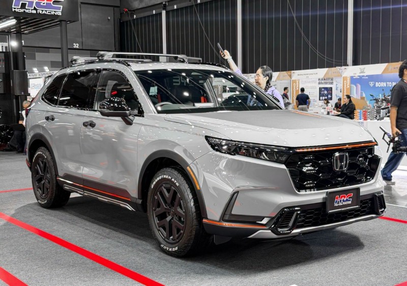 Honda CR-V TrailSport HRC lộ diện, đậm chất việt dã Honda CR-V TrailSport HRC lộ diện, đậm chất việt dã