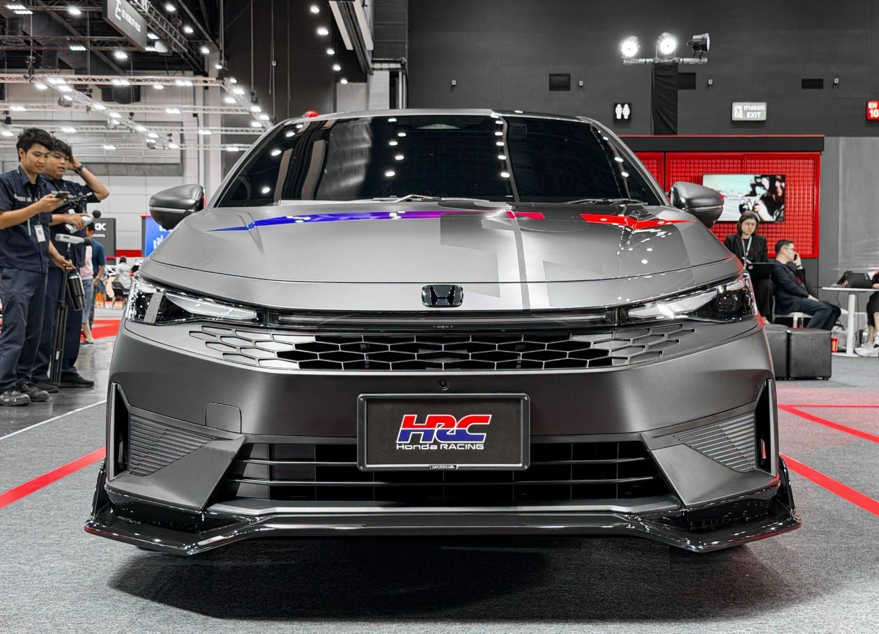 Honda City Hatchback HRC Concept trông như thế nào?