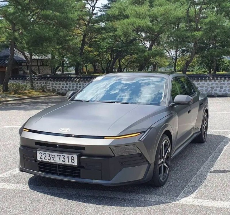 Ảnh chi tiết thực tế Hyundai Elantra 2027 thu hút sự chú ý Ảnh chi tiết thực tế Hyundai Elantra 2027 thu hút sự chú ý