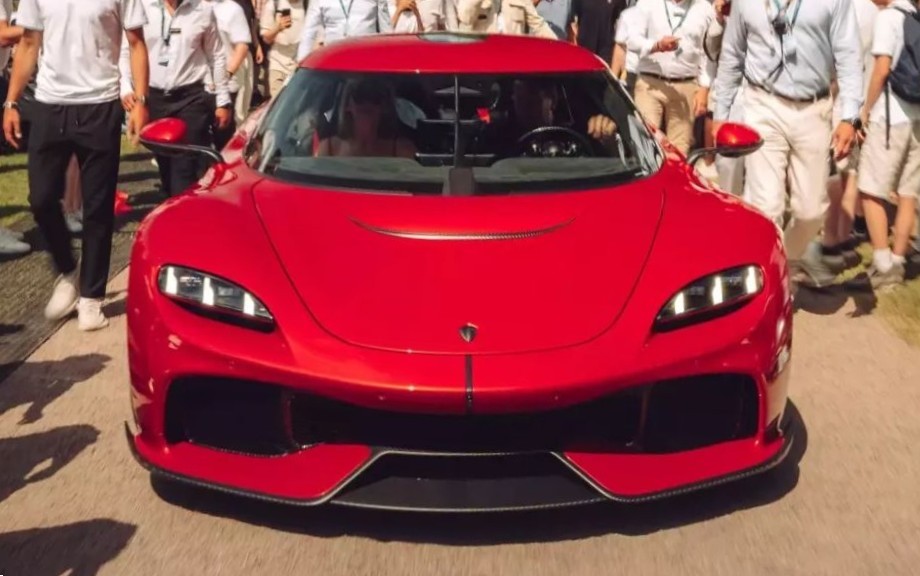 Vừa nhận Koenigsegg Gemera gần 80 tỷ đồng, chủ xe đã phải tính chuyện sửa chữa