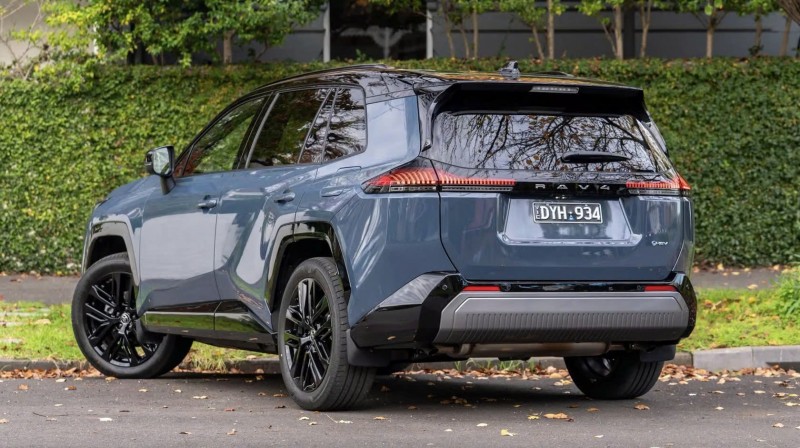 Toyota RAV4 sắp nâng cấp có thay đổi gì đáng chú ý ở khả năng offroad? Toyota RAV4 sắp nâng cấp có thay đổi gì đáng chú ý ở khả năng offroad?