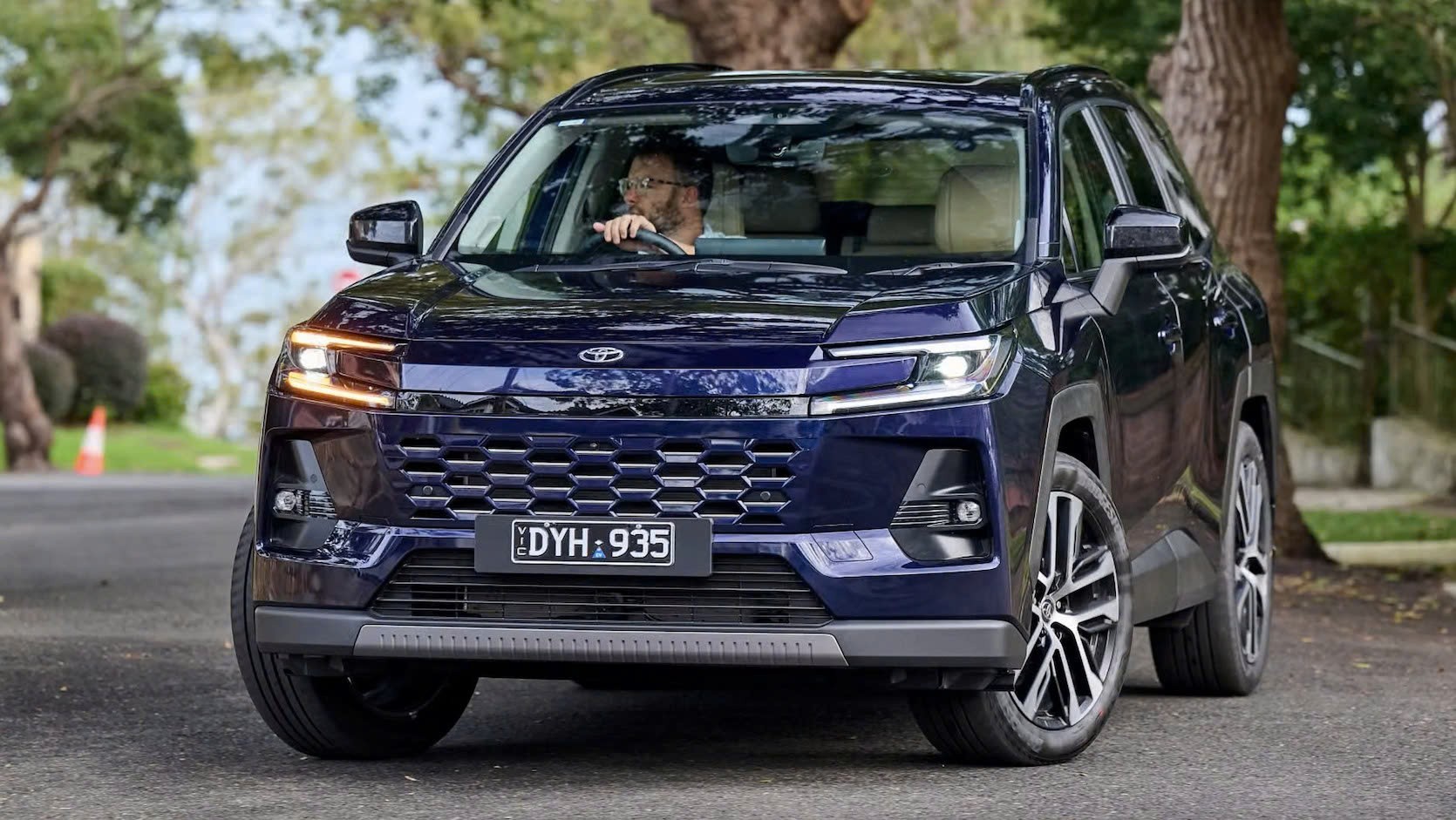 Toyota RAV4 sắp nâng cấp có thay đổi gì đáng chú ý ở khả năng offroad?