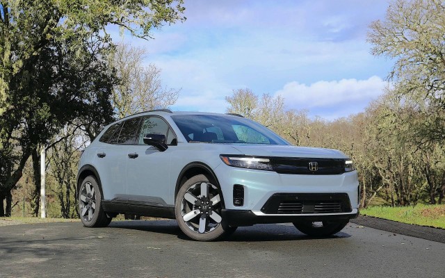 Honda và Nissan bắt tay phát triển phần cứng lẫn phần mềm cho xe thế hệ mới