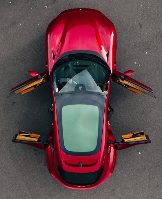 Ferrari Purosangue giá khoảng 40 tỷ đồng lần đầu lăn bánh trên phố Việt Ferrari Purosangue giá khoảng 40 tỷ đồng lần đầu lăn bánh trên phố Việt