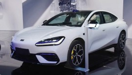 Sedan điện hiệu suất cao Geely Galaxy TT chính thức ra mắt với 