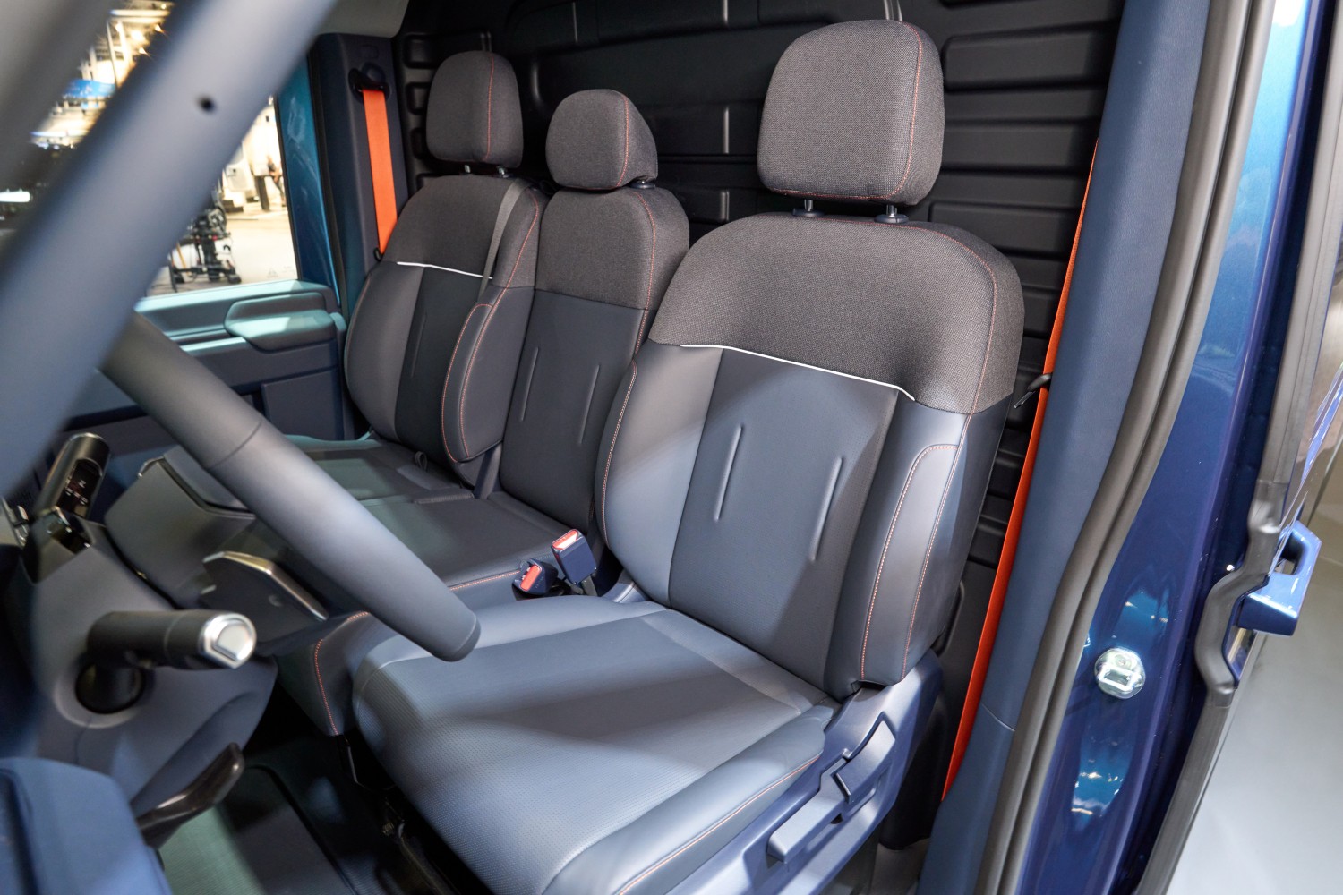 Hàng ghế trước của Kia PV7 Cargo