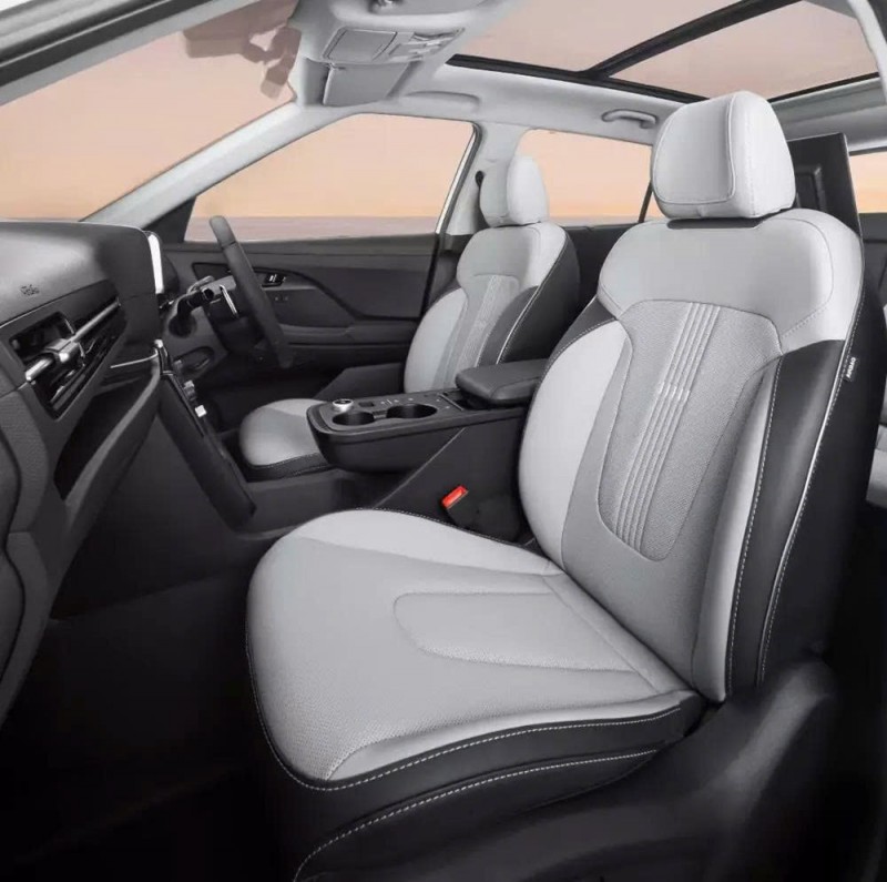 Hyundai Creta có thêm phiên bản Lounge Edition mới với màn hình giải trí phía sau Hyundai Creta có thêm phiên bản Lounge Edition mới với màn hình giải trí phía sau