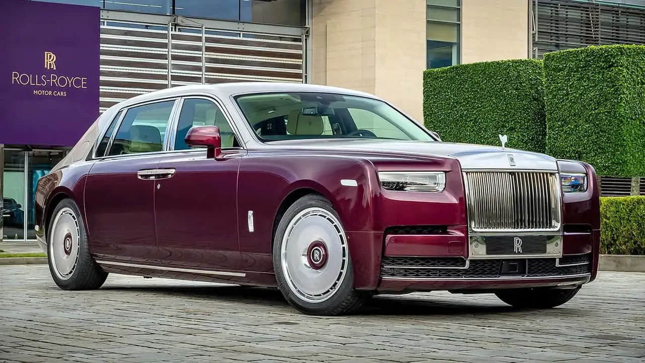 Lộ diện Rolls-Royce Phantom Hummingbird dùng vỏ bào ngư để tạo nội thất độc bản