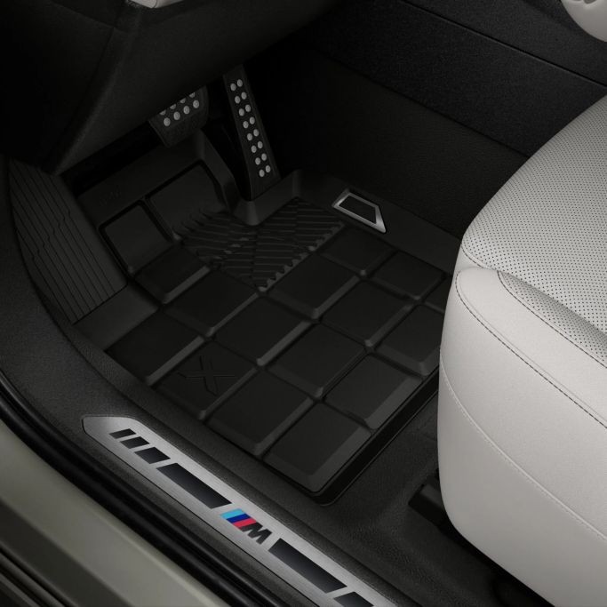 BMW X5 thêm phụ kiện M Performance, mở rộng chỗ chứa đồ tới 550 lít BMW X5 thêm phụ kiện M Performance, mở rộng chỗ chứa đồ tới 550 lít
