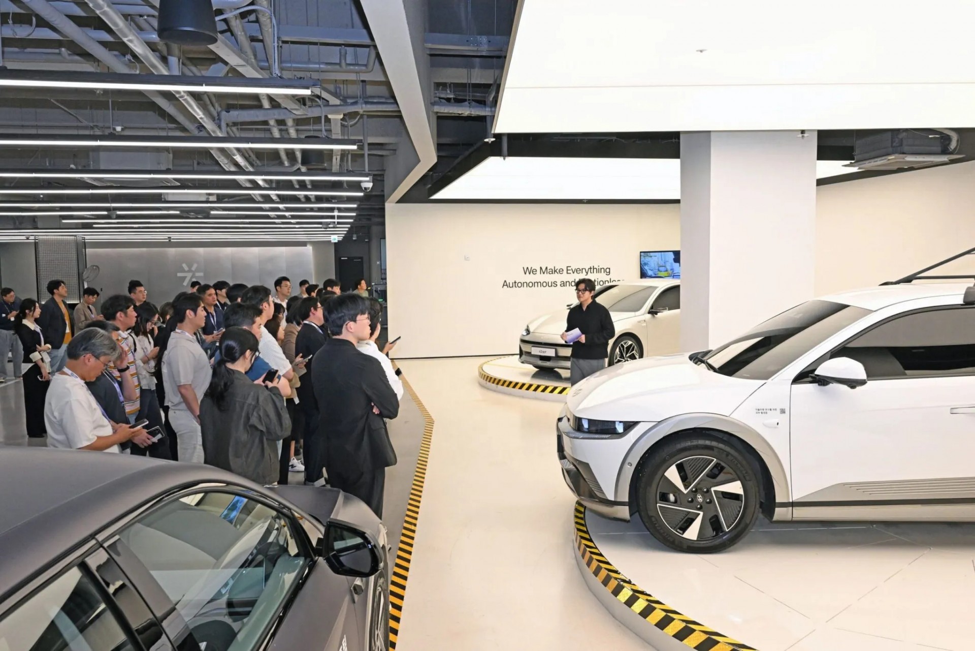 Hyundai lùi kế hoạch ra mắt hệ thống hỗ trợ lái tự phát triển Atria AI sang năm 2029 Hyundai lùi kế hoạch ra mắt hệ thống hỗ trợ lái tự phát triển Atria AI sang năm 2029
