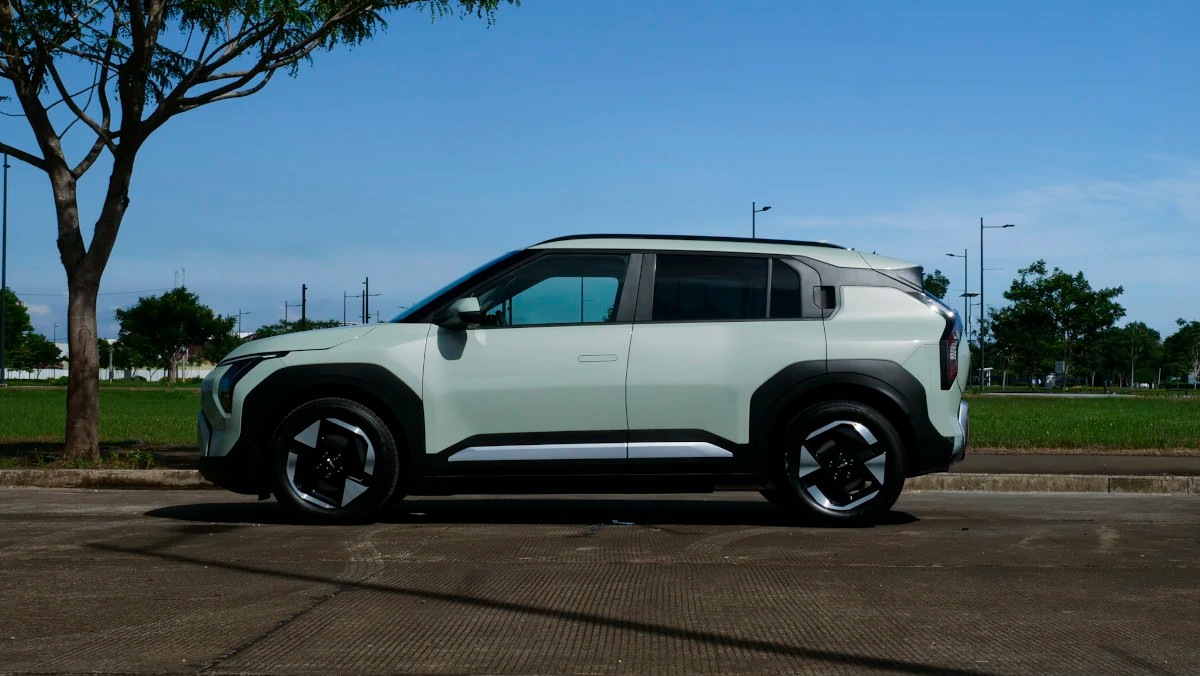 Xe điện đô thị Kia EV3 2027 ra mắt Philippines, giá quy đổi khoảng 786 triệu đồng Phía bên của Kia EV3 2027