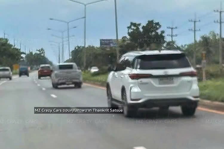 Toyota Fortuner 2027 chạy thử tại Thái Lan Toyota Fortuner 2027 chạy thử tại Thái Lan