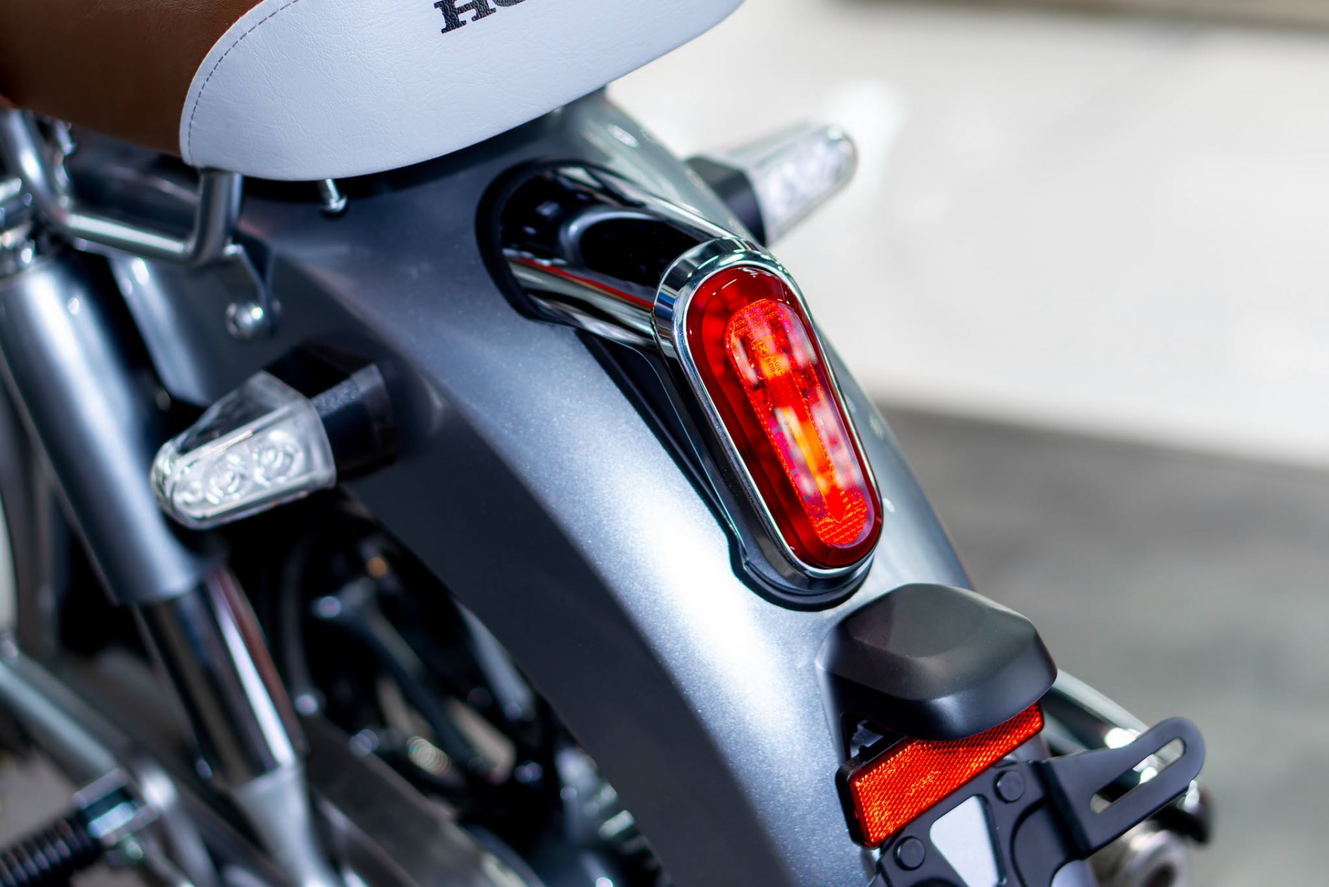 Hình ảnh thực tế của Honda Super Cub C125 tại đại lý