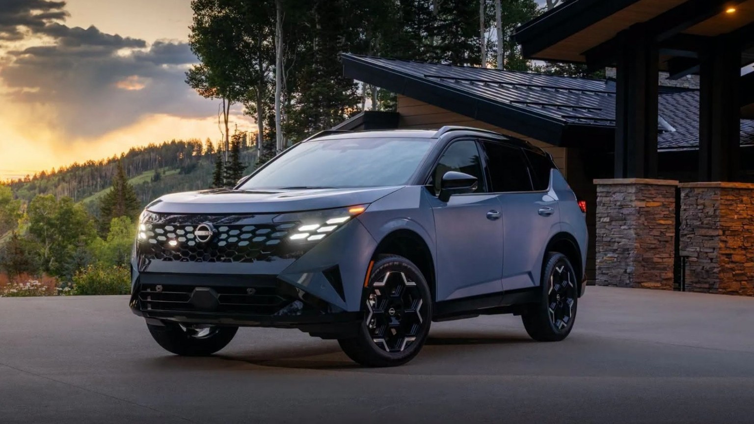 Nissan X-Trail Hybrid 2027 ra mắt, giá quy đổi 930 triệu