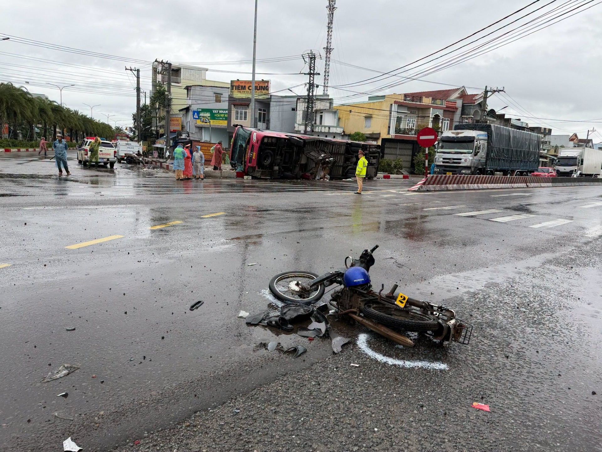 Tổng hợp tin tức tai nạn giao thông mới nhất ngày hôm nay 23/9/2026