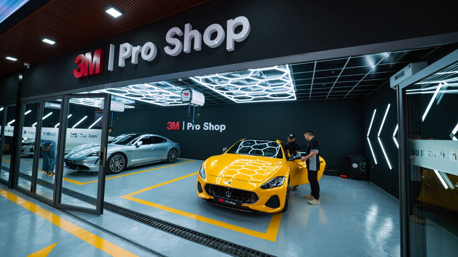 TP.HCM có thêm trung tâm chăm sóc và bảo vệ ô tô theo mô hình 3M Pro Shop