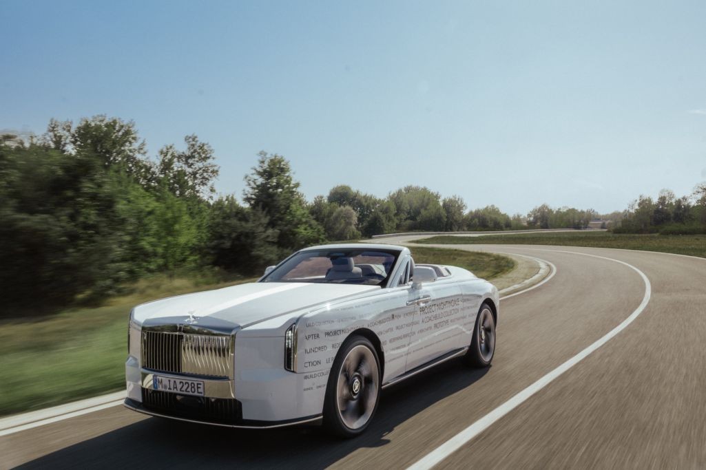 Rolls Royce Project Nightingale bước vào thử nghiệm toàn cầu trước khi giao xe năm 2028