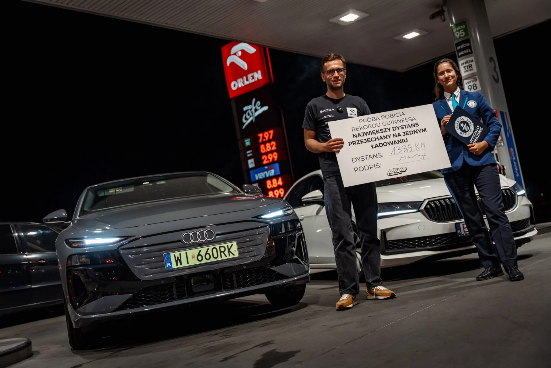 Chiếc xe điện Audi này vừa lập kỷ lục Guinness đi 1.338 km chỉ bằng một lần sạc pin Chiếc xe điện Audi này vừa lập kỷ lục Guinness đi 1.338 km chỉ bằng một lần sạc pin