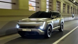 Ngắm Hyundai Tucson thế hệ mới chạy trên đường phố ban đêm, không còn nhận ra phiên bản cũ