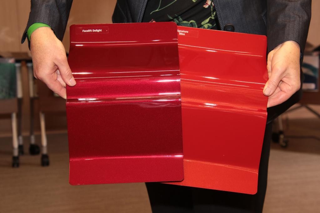 Màu đỏ ruby ánh kim Redefined được chọn làm màu sơn ô tô của năm 2027 Màu đỏ ruby ánh kim Redefined được chọn làm màu sơn ô tô của năm 2027