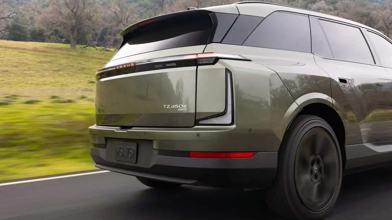 Lexus TZ 2027 công bố giá khởi điểm khoảng 1,66 tỷ đồng, phạm vi hoạt động tối đa 507 km Lexus TZ 2027 công bố giá khởi điểm khoảng 1,66 tỷ đồng, phạm vi hoạt động tối đa 507 km