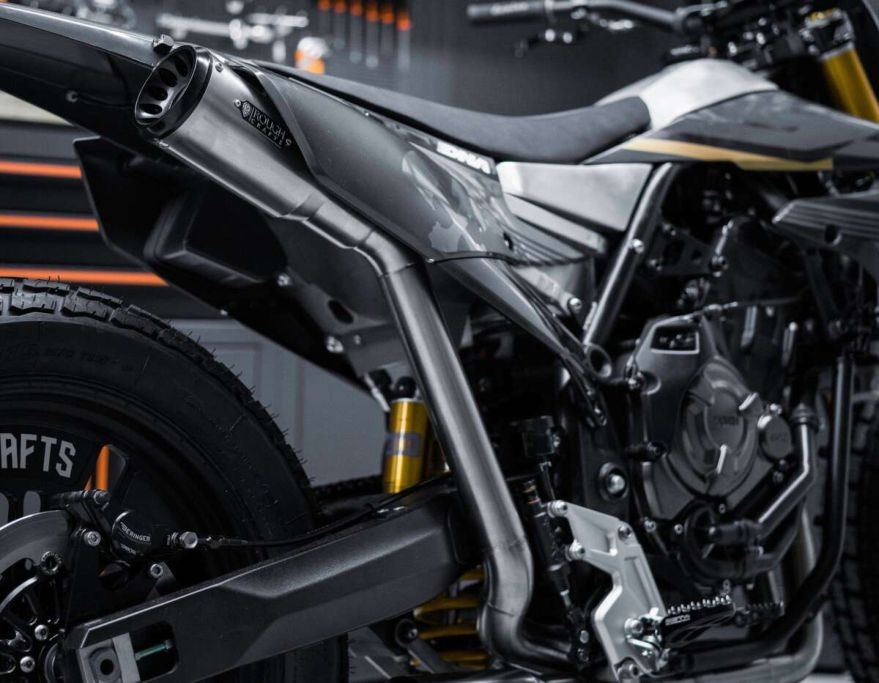 Yamaha Ténéré 700 giảm 47 kg khi chuyển sang phong cách flat track