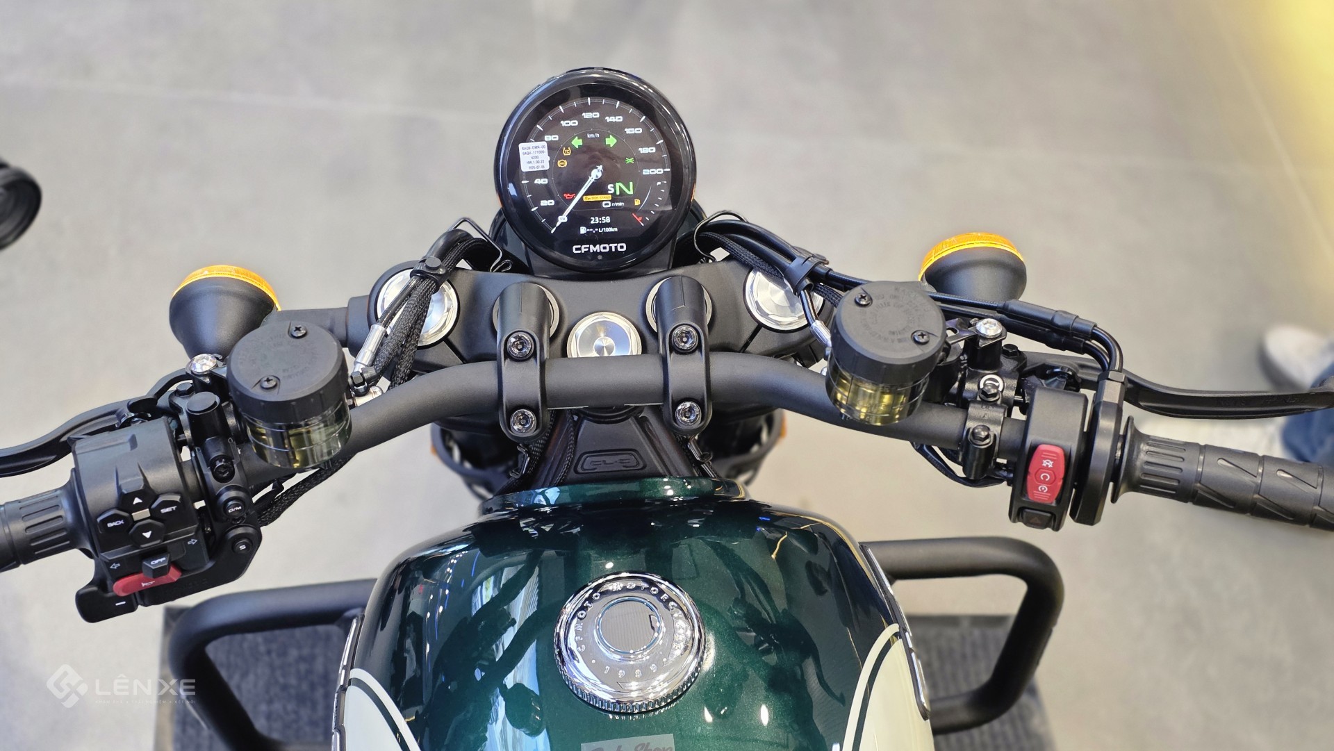 Mô tô không côn tay CFMoto 450CL-C AMT về Việt Nam, giá 167 triệu đồng