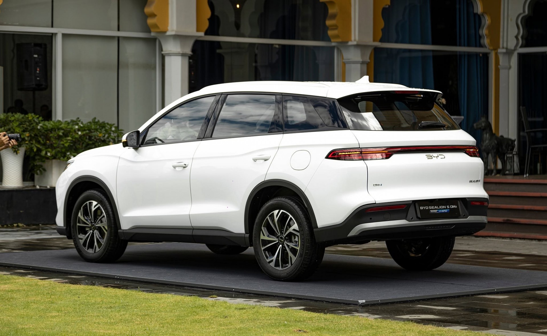 BYD Sealion 5 chốt ngày ra mắt Việt Nam, bản cao nhất dự kiến dưới 790 triệu đồng