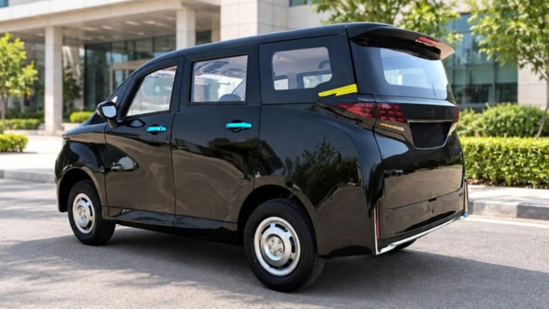 Phía sau của Nora Metro EV