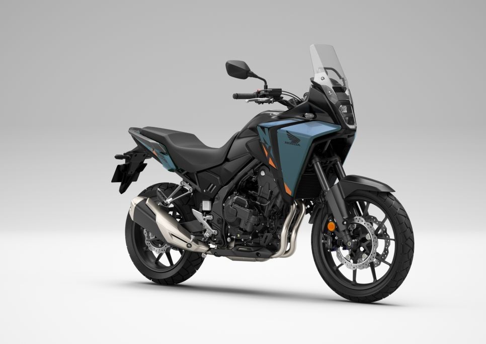 Honda NX500 2026 có bánh trước 19 inch, bình xăng 17,7 lít và ly hợp điện tử, giá đề xuất 213,29 triệu đồng.