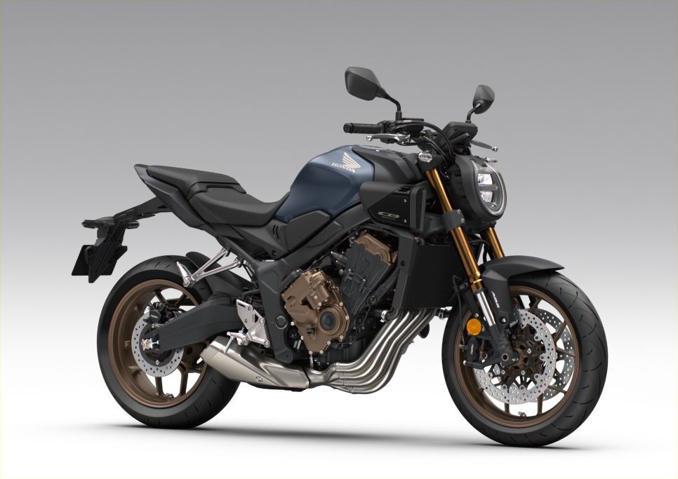 Honda ra mắt 5 mô tô có ly hợp điện tử tại Việt Nam, giá từ 200 triệu đồng