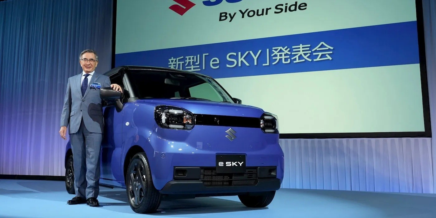 Suzuki ra mắt e Sky, mẫu kei car điện chạy 310 km với giá chỉ từ 348 triệu đồng Suzuki e Sky là một mẫu xe điện mới, sở hữu kích thước nhỏ gọn và mức giá rẻ đặc trưng của phân khúc kei car tại Nhật Bản