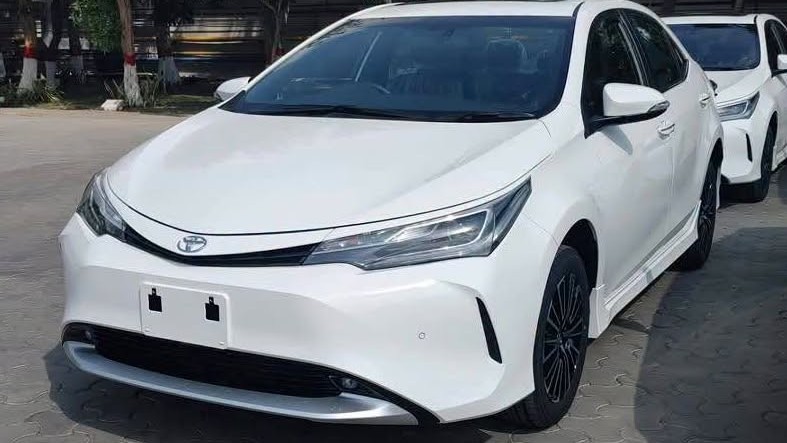 Toyota Corolla Altis 2027 facelift ra mắt