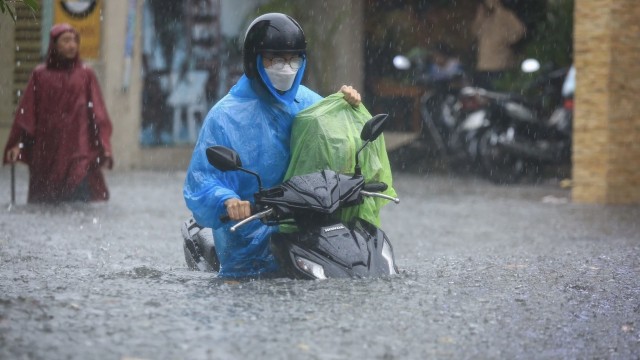 Bảo hiểm bắt buộc TNDS của chủ xe cơ giới không chi trả thiệt hại do ngập nước đối với phương tiện